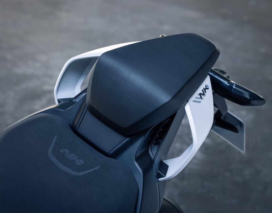 CF Moto 675NK 2025, Động Cơ 3 Xilanh Thẳng Hàng, Chính Hãng, Gía Rẻ tại Cần Thơ