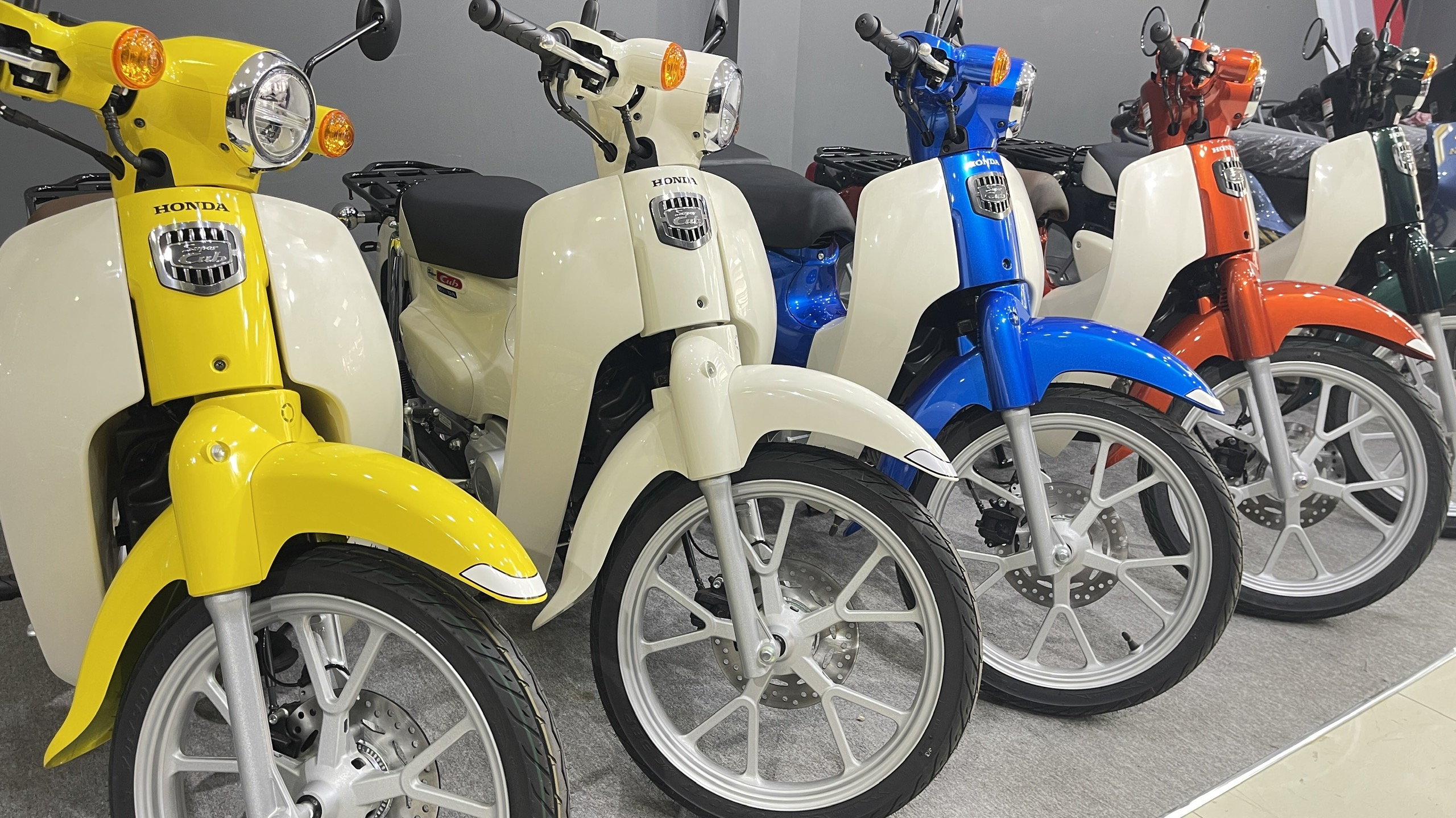Honda Super Cub 110 ABS, Made In Japan, NK Chính Hãng, Hiếm tại Cần Thơ