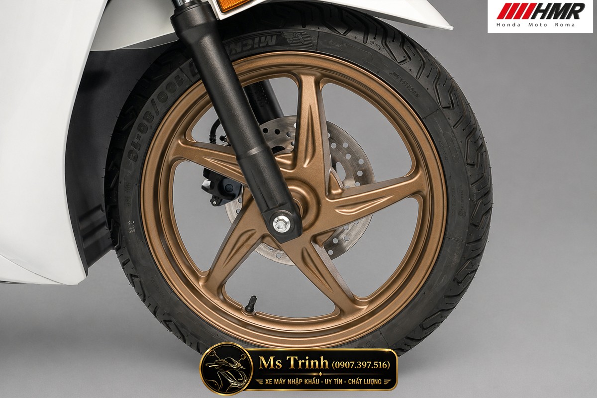 Honda SH150i Special Edition màu trắng 2026 nhập Ý tại Moto Cần Thơ - Vẻ đẹp thanh lịch của dòng SH Ý cao cấp