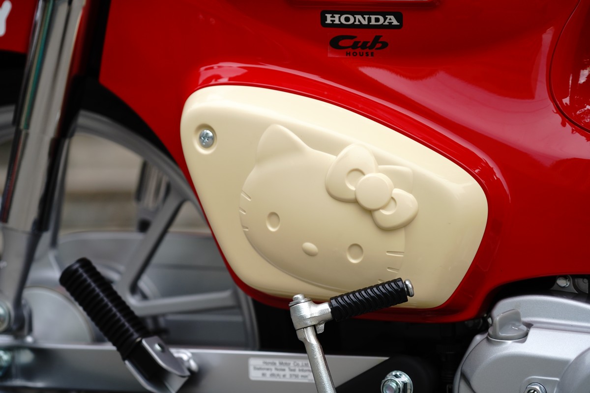 Honda Super Cub 110ABS Hello Kitty Edition, Made In Japan tại Cần Thơ