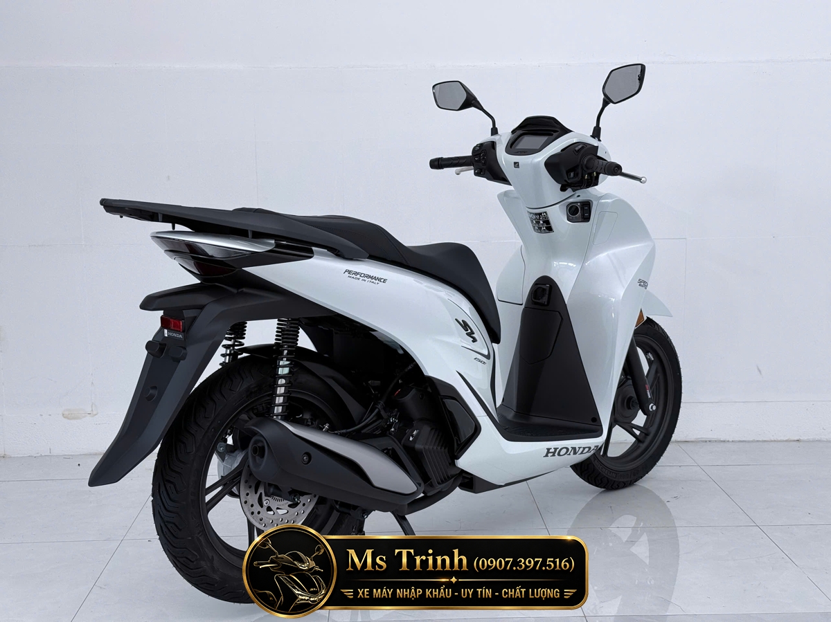 Honda SH150i Special Edition Standard nhập HMR Ý màu trắng tại Moto Cần Thơ: Giá trị nằm trong từng chi tiết nguyên bản