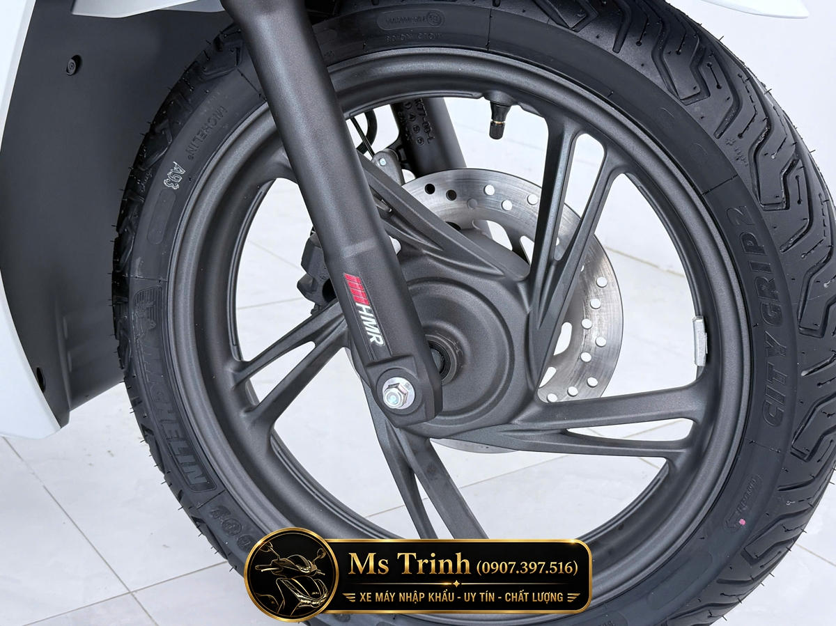 Honda SH150i Special Edition Standard nhập HMR Ý màu trắng tại Moto Cần Thơ: Giá trị nằm trong từng chi tiết nguyên bản