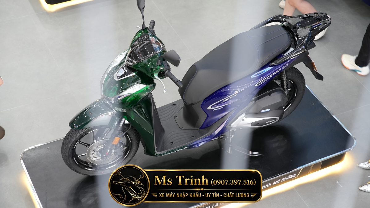 Honda SH150i Vetro Green - Sapphire tại Moto Cần Thơ: SH Ý Limited 200 xe