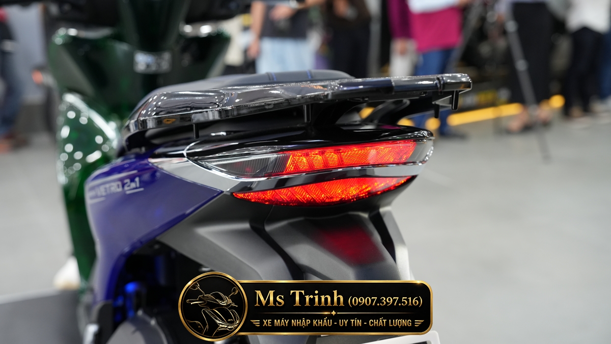 Honda SH150i Vetro Green - Sapphire tại Moto Cần Thơ: SH Ý Limited 200 xe