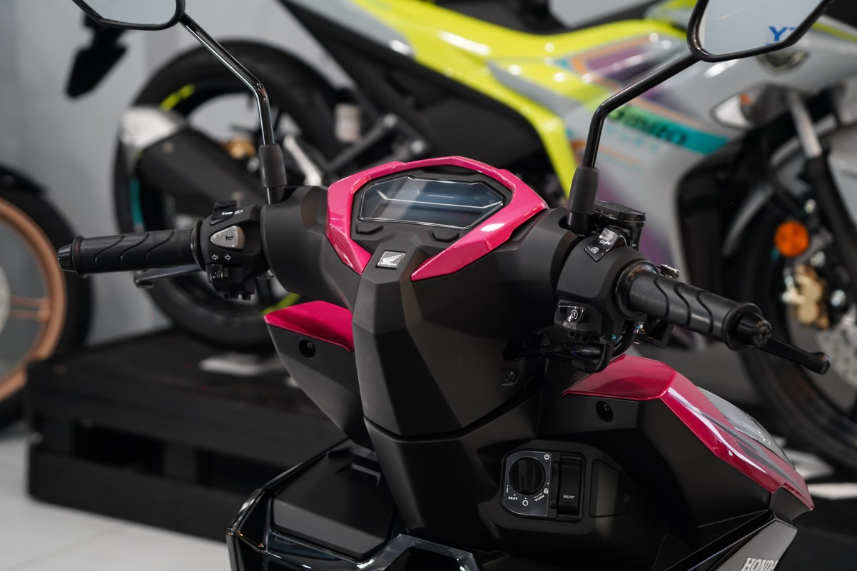 Honda Vario 125 2025 Nhập Khẩu Chính hãng Malaysia đạt Chuẩn EEV tại Cần Thơ