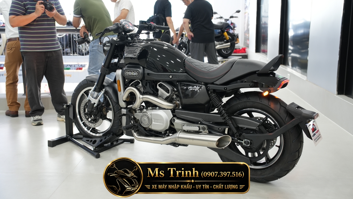 Hyosung GV350X tại Moto Cần Thơ - Cruiser 350cc Phong Cách Mỹ Cơ Bắp, Cá Tính