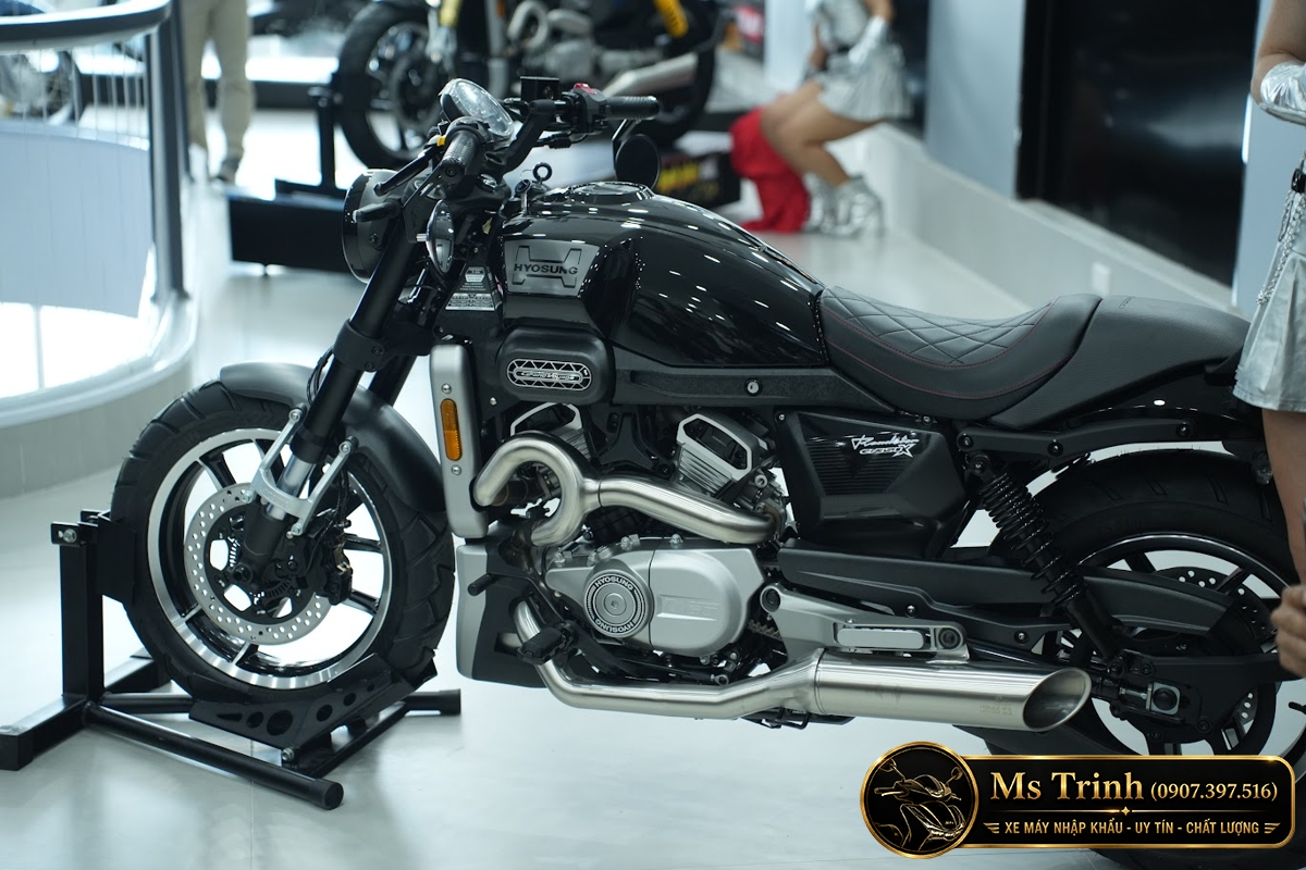 Hyosung GV350X tại Moto Cần Thơ - Cruiser 350cc Phong Cách Mỹ Cơ Bắp, Cá Tính