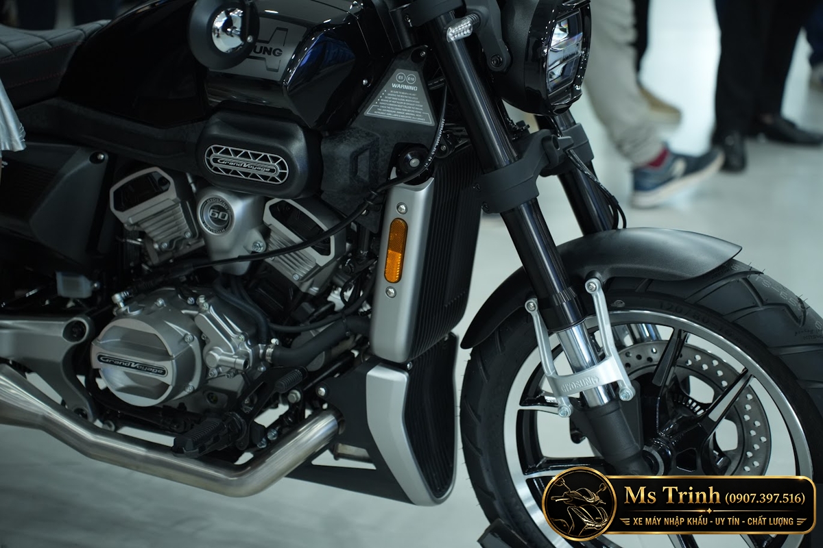 Hyosung GV350X tại Moto Cần Thơ - Cruiser 350cc Phong Cách Mỹ Cơ Bắp, Cá Tính