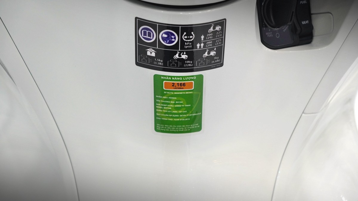 Honda SH150 trắng pha lê nhập Ý 2026 tại Moto Cần Thơ - Sport Edition chính ngạch, chuẩn chất Ý