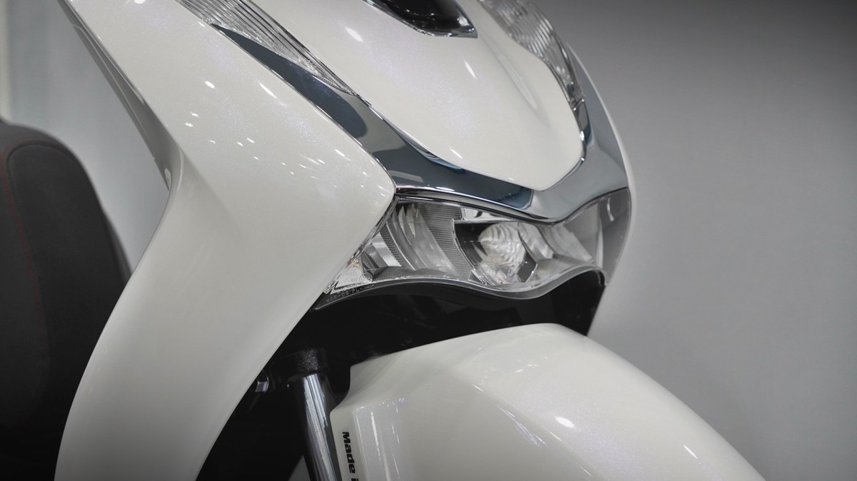 Honda SH150 trắng pha lê nhập Ý 2026 tại Moto Cần Thơ - Sport Edition chính ngạch, chuẩn chất Ý