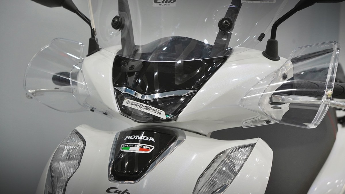 Honda SH150 trắng pha lê nhập Ý 2026 tại Moto Cần Thơ - Sport Edition chính ngạch, chuẩn chất Ý