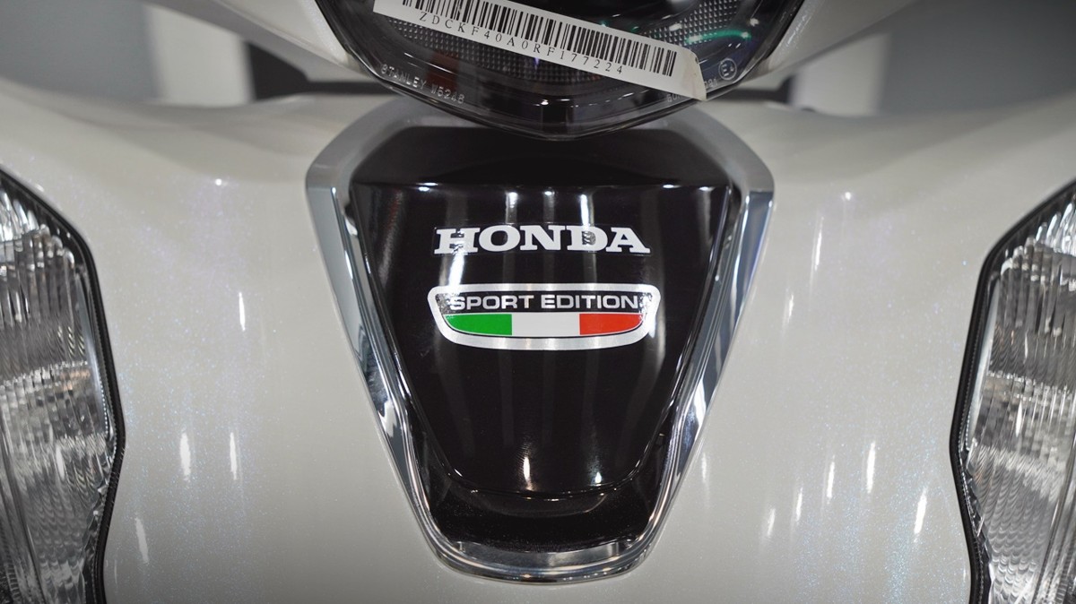 Honda SH150 trắng pha lê nhập Ý 2026 tại Moto Cần Thơ - Sport Edition chính ngạch, chuẩn chất Ý