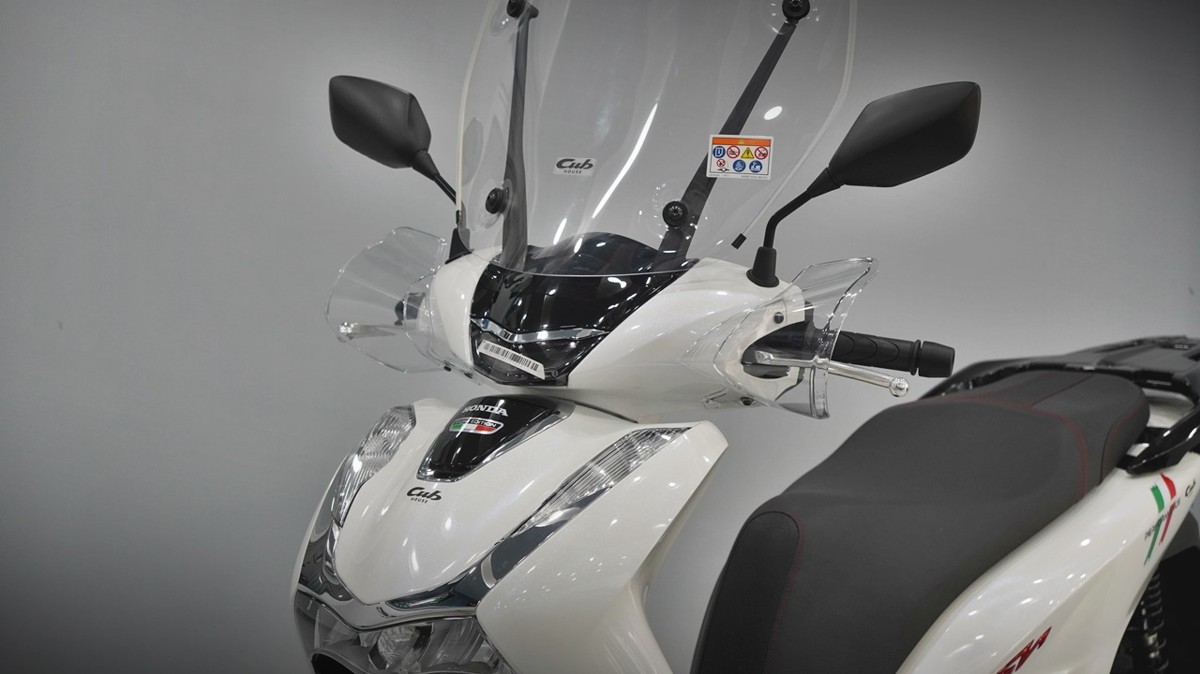Honda SH150 trắng pha lê nhập Ý 2026 tại Moto Cần Thơ - Sport Edition chính ngạch, chuẩn chất Ý