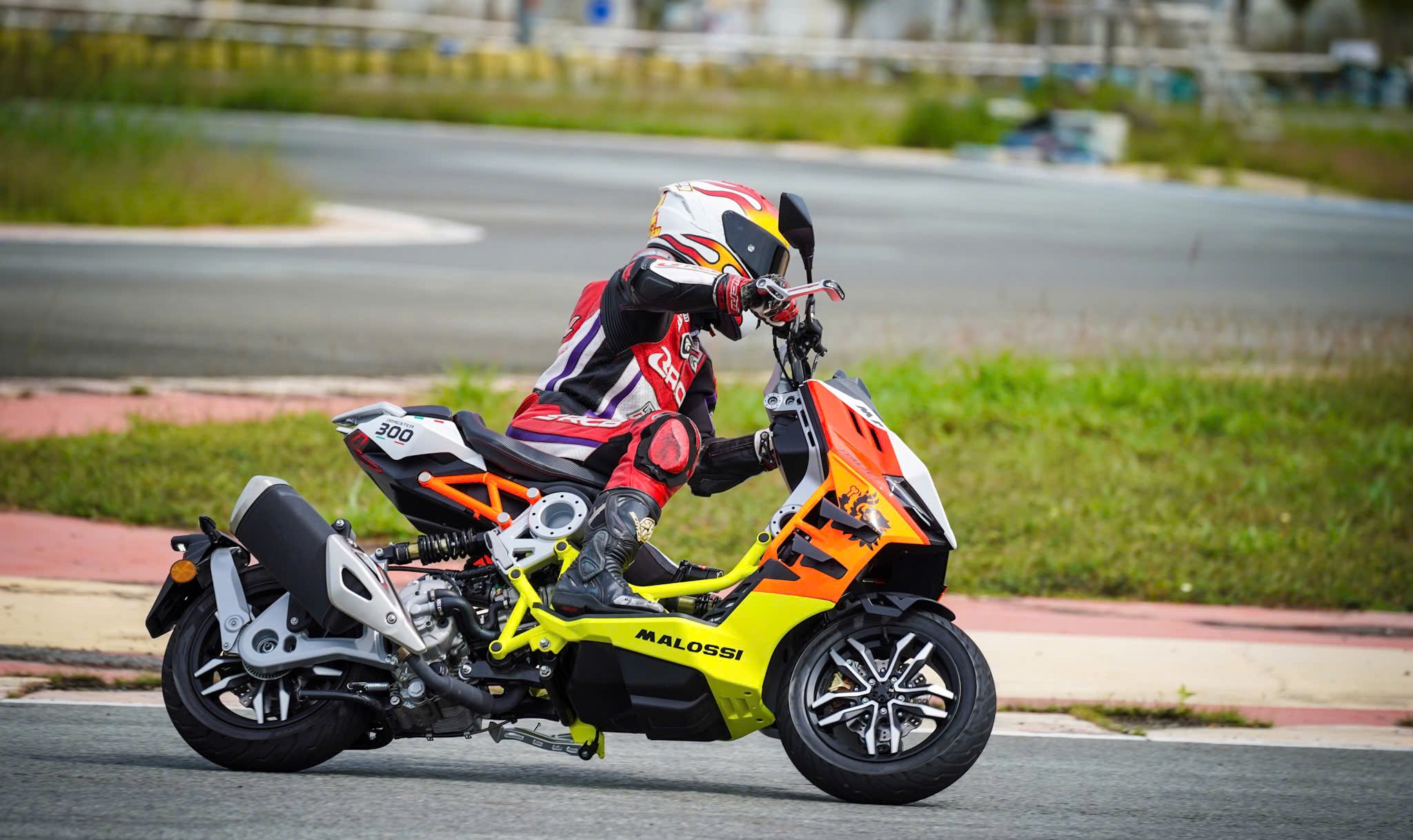 Italjet Dragster 300 Malossi, Xe Tay Ga Đua Nội Thành Thương Hiệu Italy tại Cần Thơ