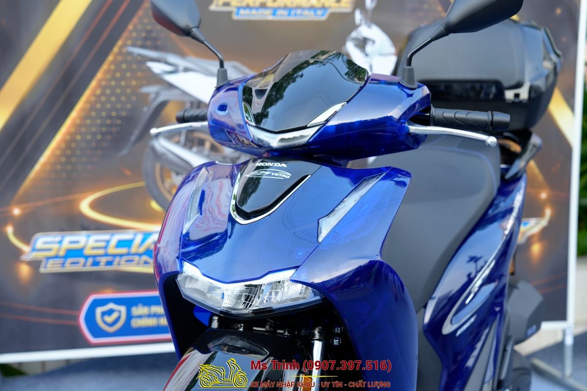Honda SH150 Vetro Blue 2026 Limited Edition - Siêu phẩm SH Ý dàn áo xanh trong suốt cực hiếm tại Moto Cần Thơ