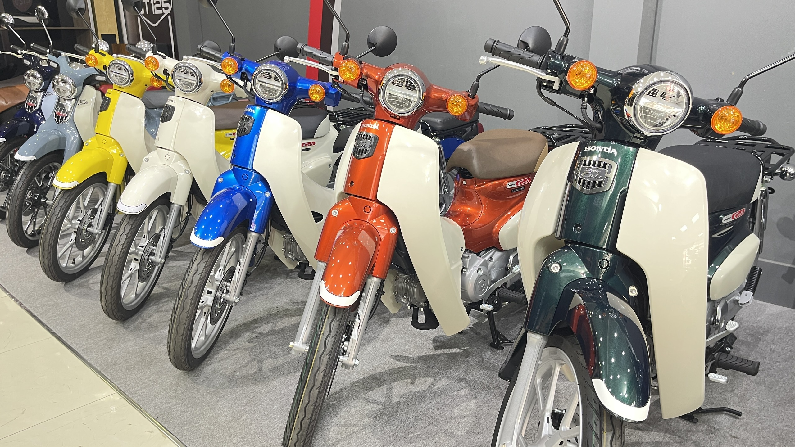 Honda Super Cub 110 ABS, Made In Japan, NK Chính Hãng, Hiếm tại Cần Thơ