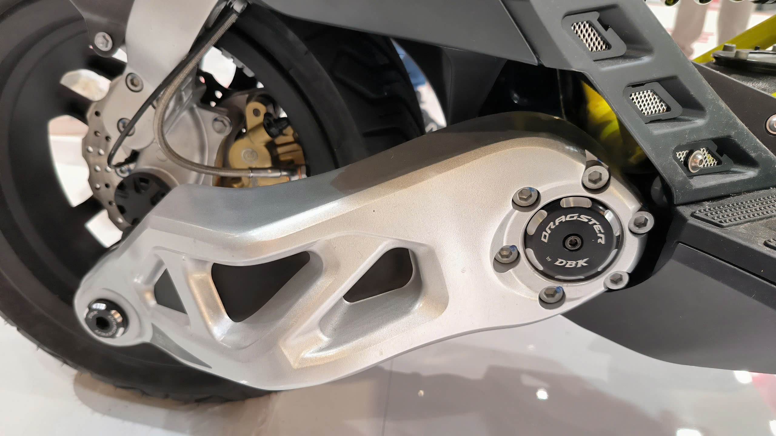 Italjet Dragster 300, Xe Tay Ga Thể Thao Thương Hiệu Từ Italy tại Cần Thơ