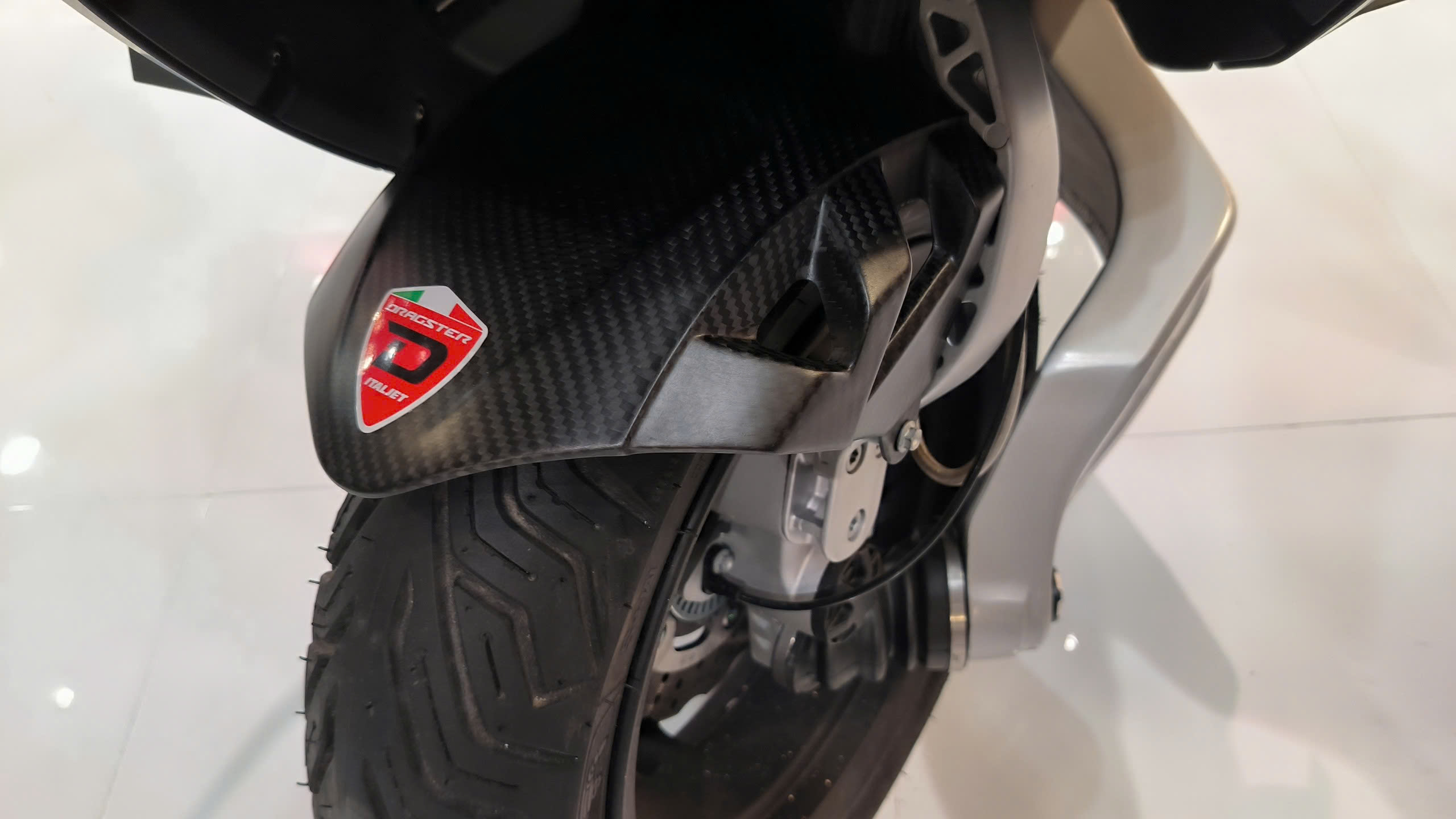 Italjet Dragster 300, Xe Tay Ga Thể Thao Thương Hiệu Từ Italy tại Cần Thơ