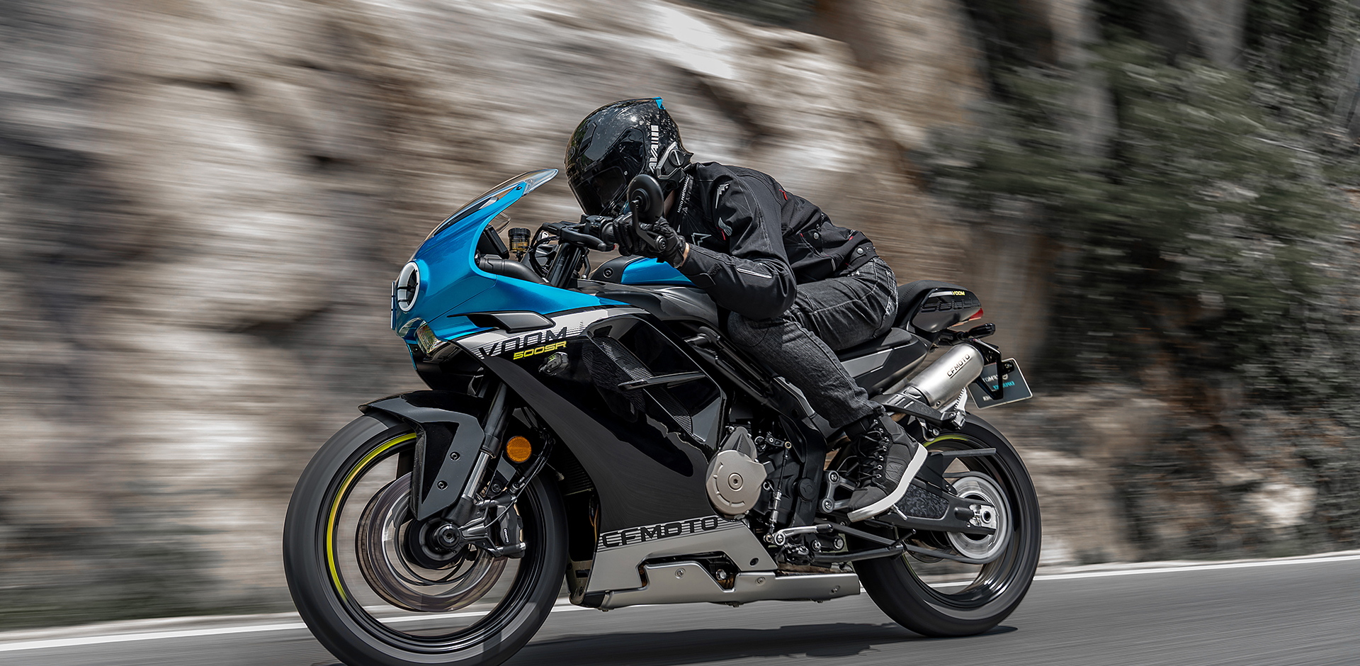 CF Moto VOOM 500SR, 4 Xi Lanh Thẳng Hàng, Retro Sport Độc Đáo