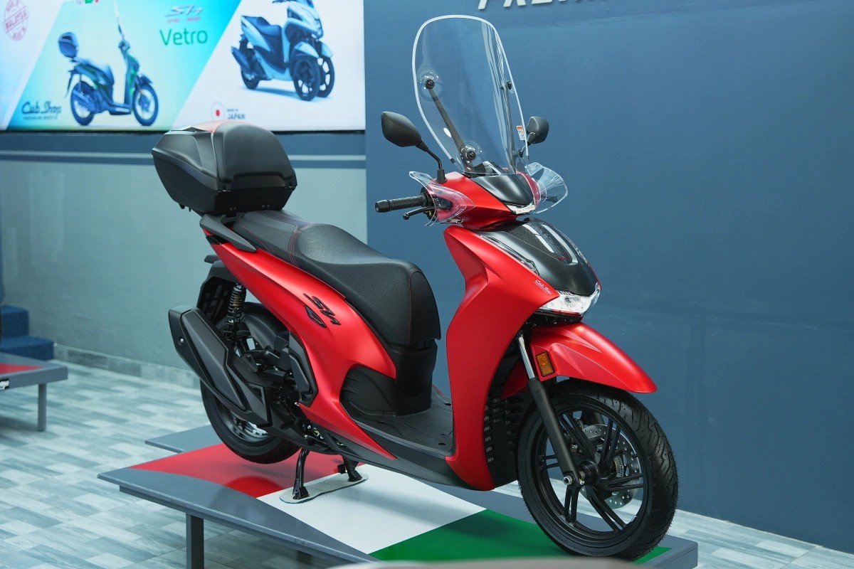Honda SH350i 2025 nhập Italy đầu tiên về Việt Nam