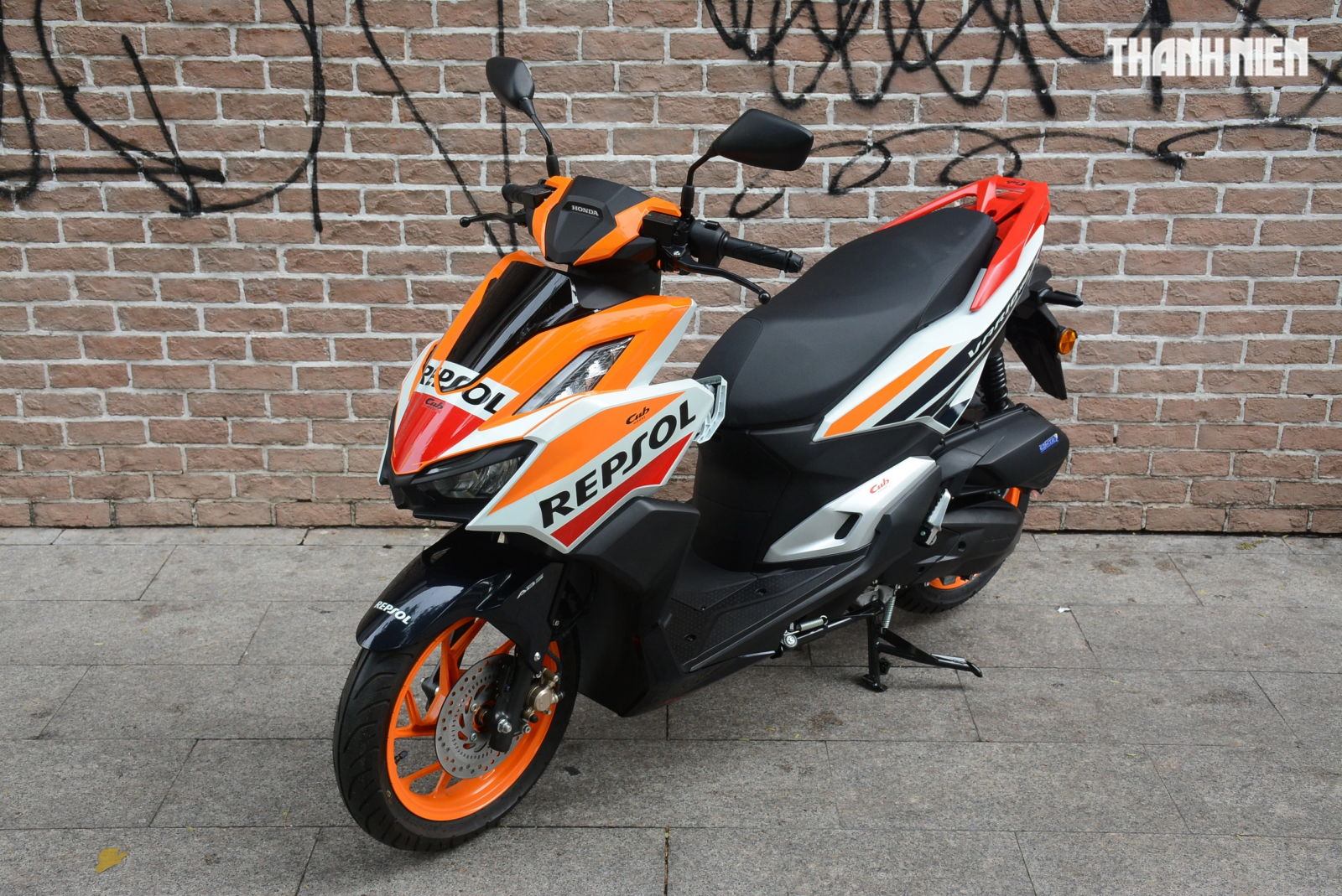 Chỉ có 20 chiếc Honda Vario 160 Repsol về Việt Nam