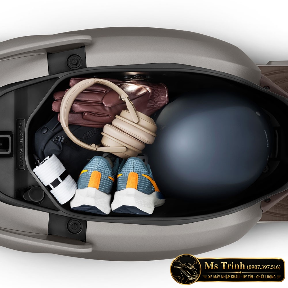Khóa Smart Key Honda Giorno+ Buzz Lightyear với nút mở yên bình xăng
